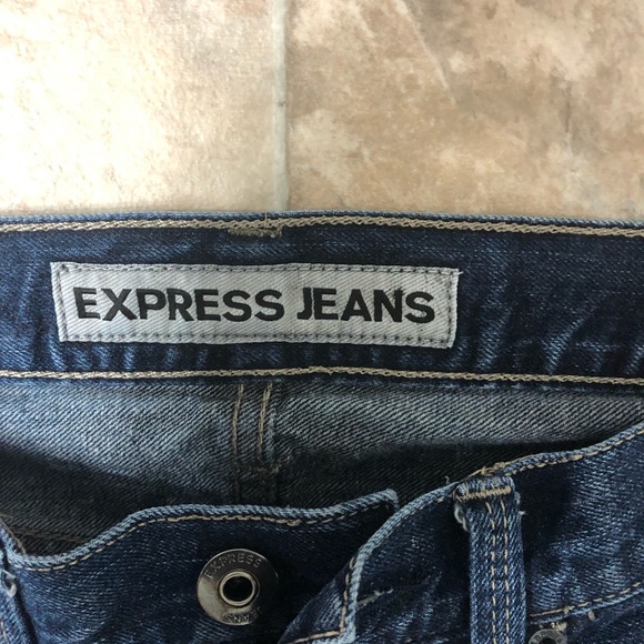 Express Jeans - Picture 2 of 5